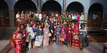 Responsables africanas defienden potenciar a la mujer en el sector portuario