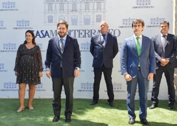 Muñiz estima que el turismo recuperará en verano el 50% de su actividad