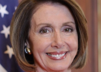 Exteriores concede la Gran Cruz de Isabel la Católica a Nancy Pelosi antes del viaje de Sánchez a EEUU