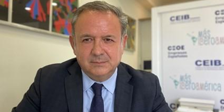 El director de CEOE Internacional inaugura un foro sobre inversiones españolas en Medellín