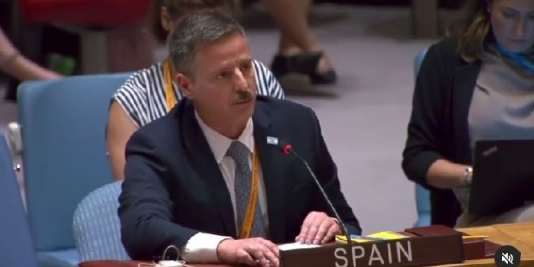 España habla ante la ONU de “niños, niñes y niñas” al defender la protección a la infancia