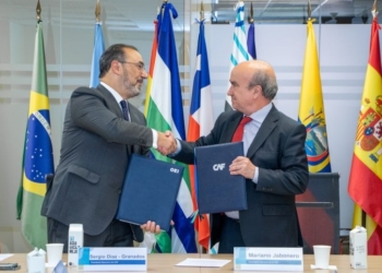 CAF y OEI apoyarán la transformación digital en las administraciones públicas educativas