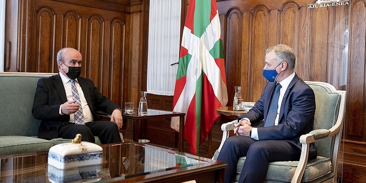 La OEI y el Gobierno vasco desarrollarán proyectos educativos conjuntos en Iberoamérica