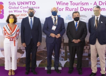 La OMT destaca el papel del enoturismo como motor para el desarrollo rural