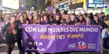 El 67% del personal de ONGD son mujeres y el 68% de sus líderes, hombres