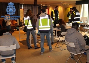 El Gobierno extraditará a 269 ciudadanos chinos detenidos en la ‘Operación Wall’