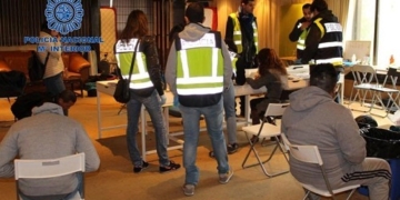 El Gobierno extraditará a 269 ciudadanos chinos detenidos en la ‘Operación Wall’