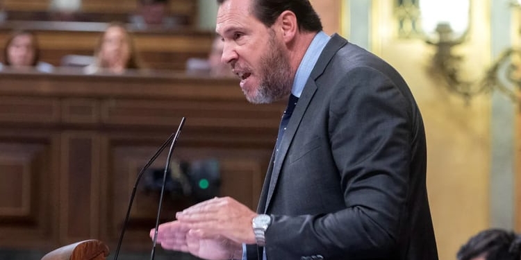 El proceso de inestabilidad política en España, comentario habitual entre los embajadores