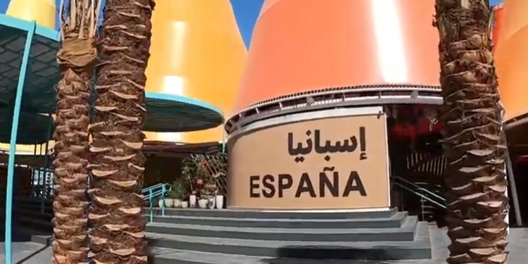 El Gobierno aprueba dos acuerdos con Emiratos en vísperas del viaje de Sánchez