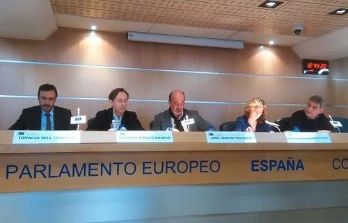 Partidos y sindicatos reclaman una política común europea para los refugiados