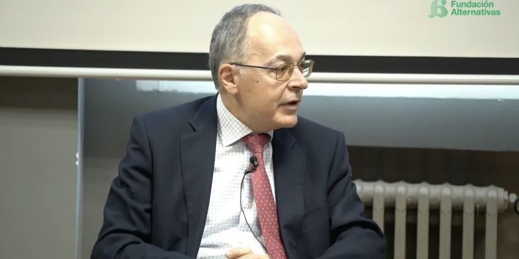 Pascual Navarro: “La agenda europea no para nunca, ni siquiera con elecciones en España”