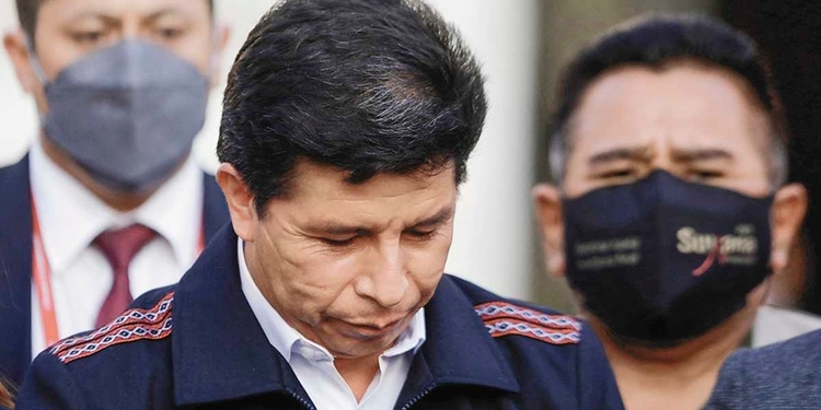 El Gobierno español apoya el restablecimiento de la normalidad democrática en Perú