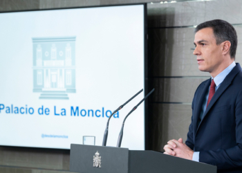 Pedro Sánchez durante su intervención, ayer, desde el Palacio de la Moncloa./ Foto: Pool Moncloa / Borja Puig de la Bellacasa