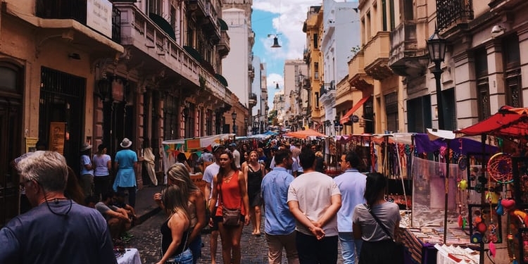 Día de Todos los Santos: oportunidad para descubrir distintas tradiciones de esta festividad