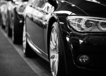 ¿Qué hay que tener en cuenta al alquilar un coche en el extranjero?