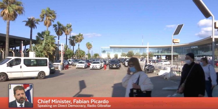 Picardo advierte de que las negociaciones podrían “romperse” si “España juega duro en la frontera”