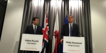 Picardo y Hammond defienden la permanencia en una UE “reformada”