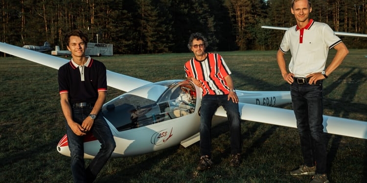 Tres pilotos lituanos se proponen cruzar Europa sin motor durante este mes de agosto