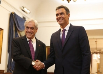 Sánchez se ofrece a Piñera para acoger en Madrid la Cumbre del Clima