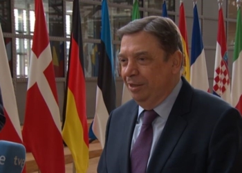 Planas insta a la UE a actuar contra los efectos de la guerra en la agricultura y la pesca