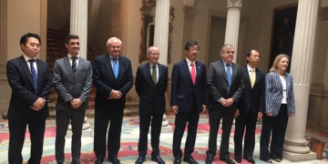 Los patinadores Javier Fernández y Yuzuru Hanyu y la multinacional NTT, Premios Fundación España-Japón