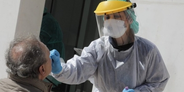 La gestión española del COVID obtiene mejor nota en el extranjero que en España