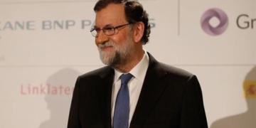 «España crece porque exporta y ya no depende del endeudamiento exterior»