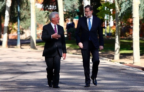 Tabaré Vázquez se entrevista con Rajoy tras reunirse con los empresarios