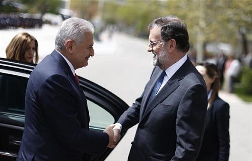 Turquía pide apoyo a Rajoy contra “golpistas que operan desde España»