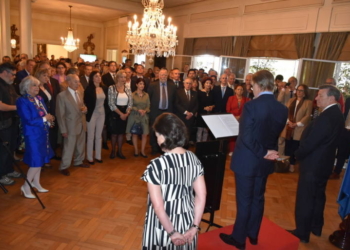 Las Embajadas españolas celebrarán el 12 de octubre con limitaciones