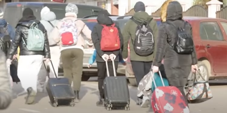 Agentes inmobiliarios de toda España colaboran en la acogida de refugiados ucranianos