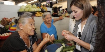 Haití y República Dominicana, tercer viaje de cooperación de la Reina