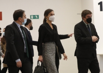 Albares anuncia una estrategia, “a lo largo de 2022”, para potenciar el español en el exterior