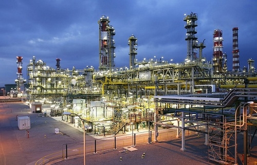 Repsol supera las previsiones y sube sus beneficios un 59% en el primer trimestre