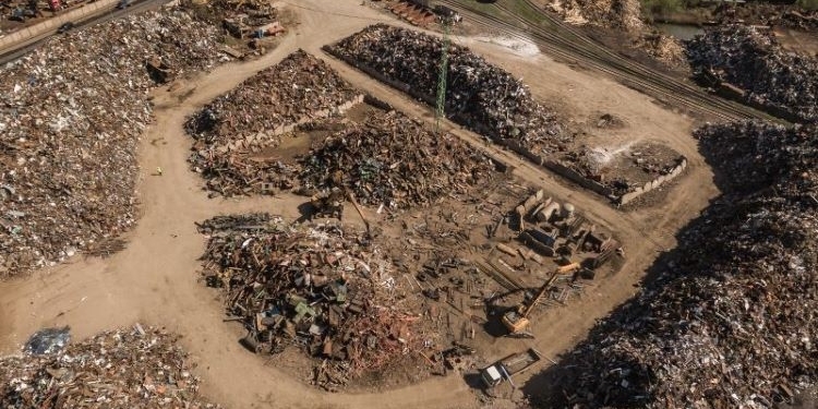 Bruselas lleva a España ante la justicia por incumplir la directiva de gestión de residuos