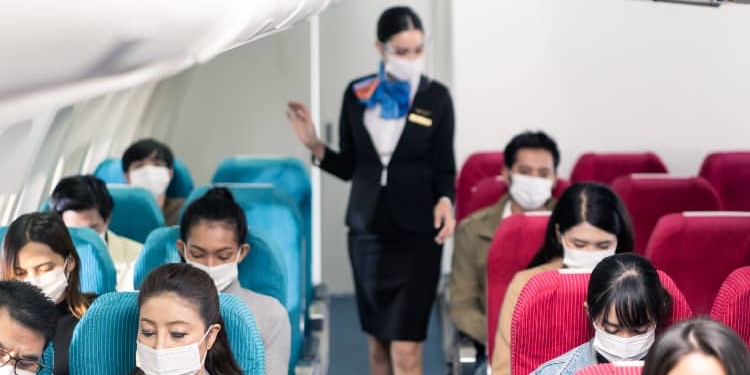 La OMS recomienda que las restricciones a los viajes solo se impongan como último recurso./ Foto: OMT