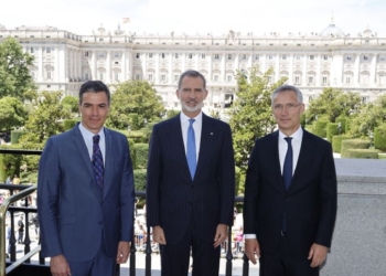 El Rey, Sánchez y Stoltenberg conmemoran, sin Podemos, los 40 años de España en la OTAN