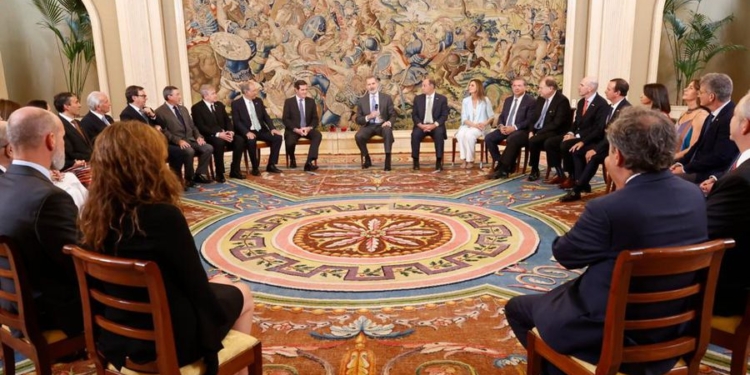 El Rey recibe a una delegación de empresarios chilenos