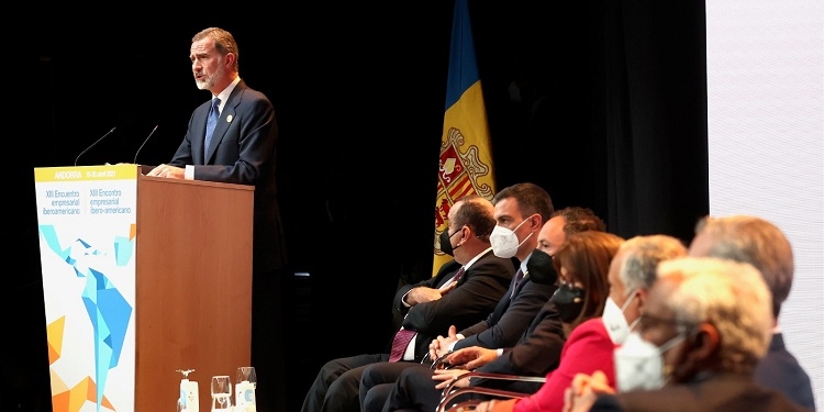 Sánchez asegura en Andorra que España donará vacunas a Iberoamérica “cuando sea posible”