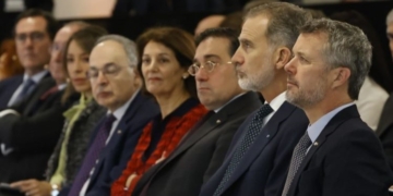 Felipe VI: “España y Dinamarca lideran el sector europeo de las energías limpias”