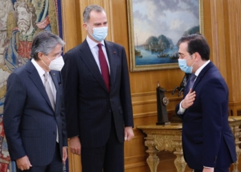 Ecuador invita a los inversores españoles a participar en su plan de modernización económica