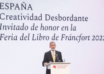 Los Reyes inauguran la Feria del Libro de Fráncfort, con España como país invitado de Honor