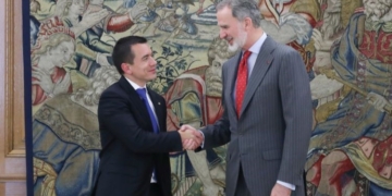 España se ofrece a reforzar las relaciones de seguridad con Ecuador tras la ola de violencia