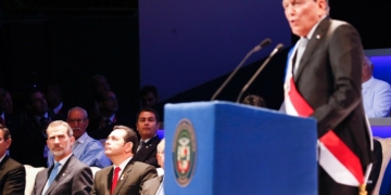 Felipe VI asiste a la toma de posesión del nuevo presidente de Panamá