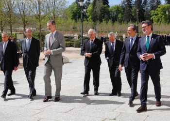 El Rey preside un Consejo del Elcano especialmente preocupado por Europa