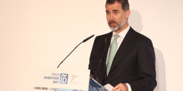 Felipe VI afirma que España ha superado la crisis gracias a su “apertura al exterior”