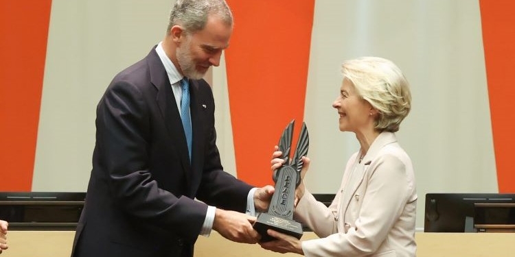 Felipe VI: “Asistimos a dos visiones del mundo: intolerancia y exclusión frente a democracia y DDHH”