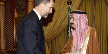 Arabia Saudí y Portugal, primeros viajes de Felipe VI tras el bloqueo político