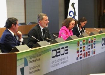 Felipe VI pide “una Iberoamérica más unida” en estos momentos “de extrema dificultad”