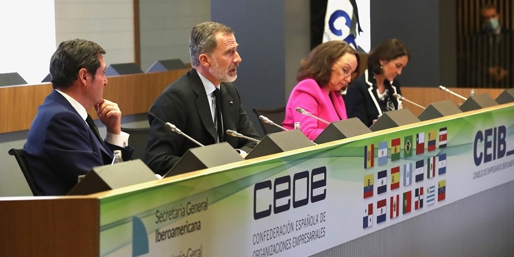 Felipe VI pide “una Iberoamérica más unida” en estos momentos “de extrema dificultad”